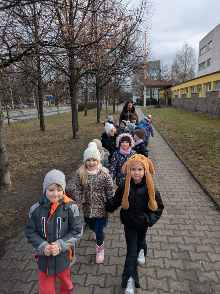 Wyjście Mrówek do biblioteki