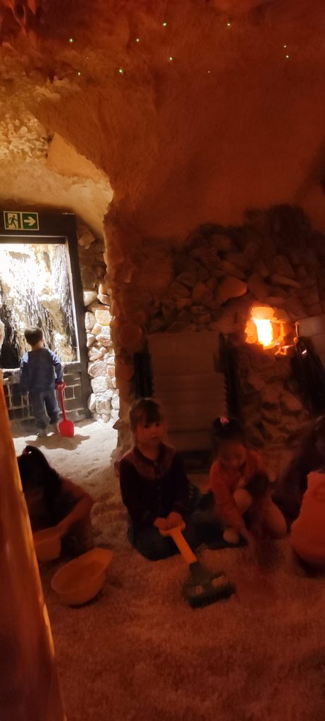 Żabki w Grocie Solnej